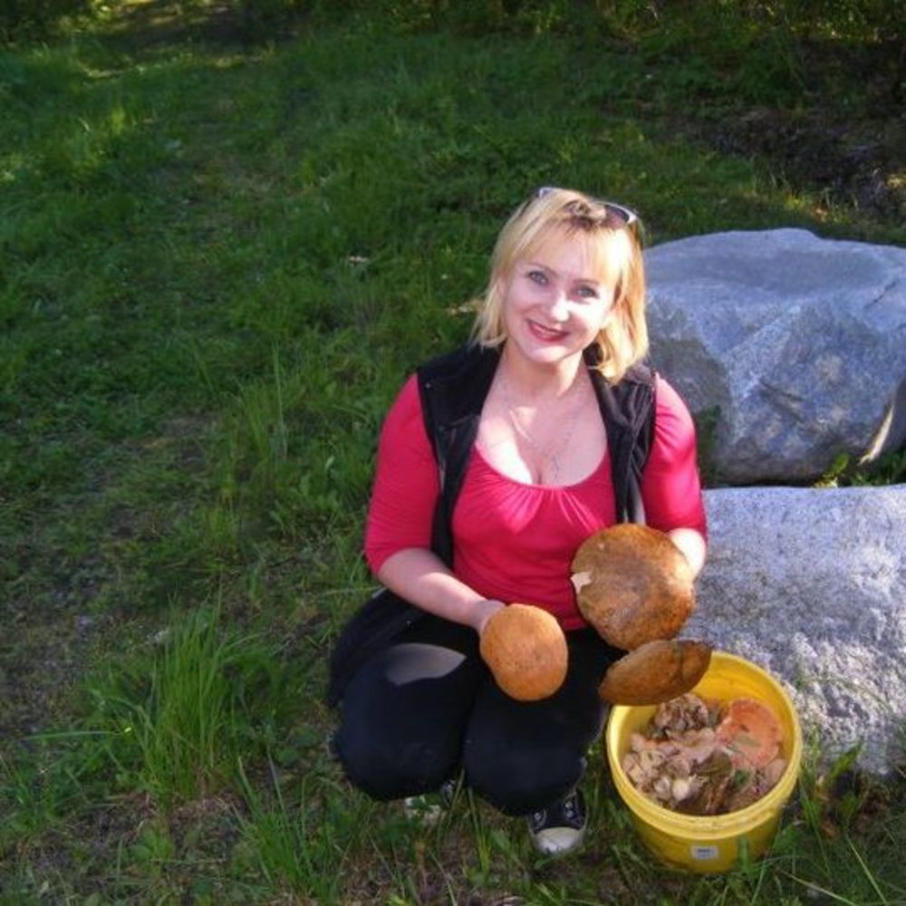 Meet your Posher, Katya